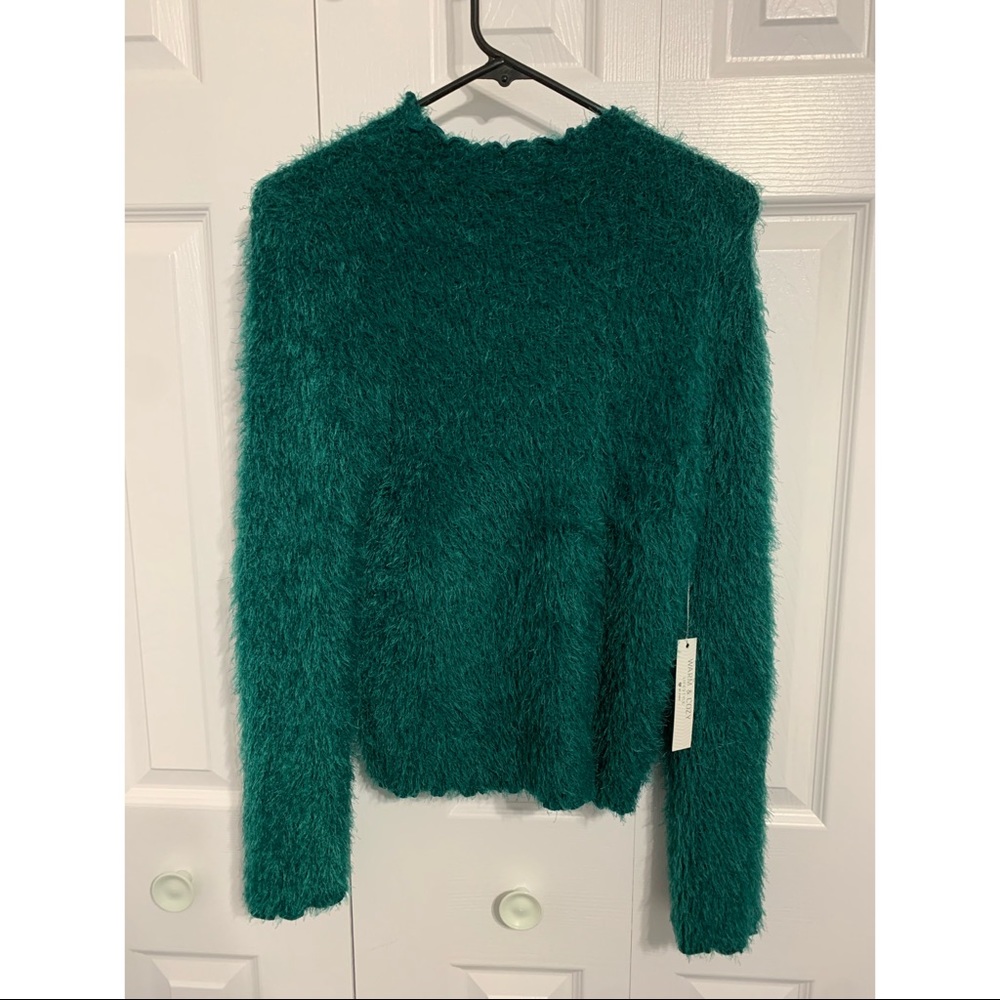 Warm & Cozy Lifestyle fuzzy sweater